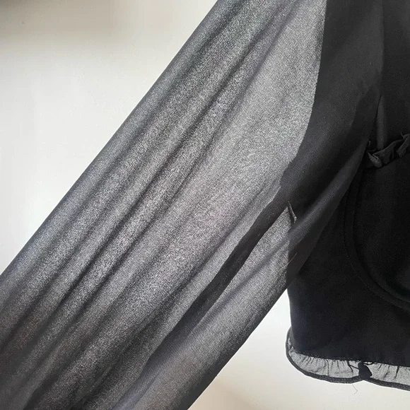 SOLD Guess Black Corset Crop Top Long Sheer Sleeves Size S - Picture 4 of 6